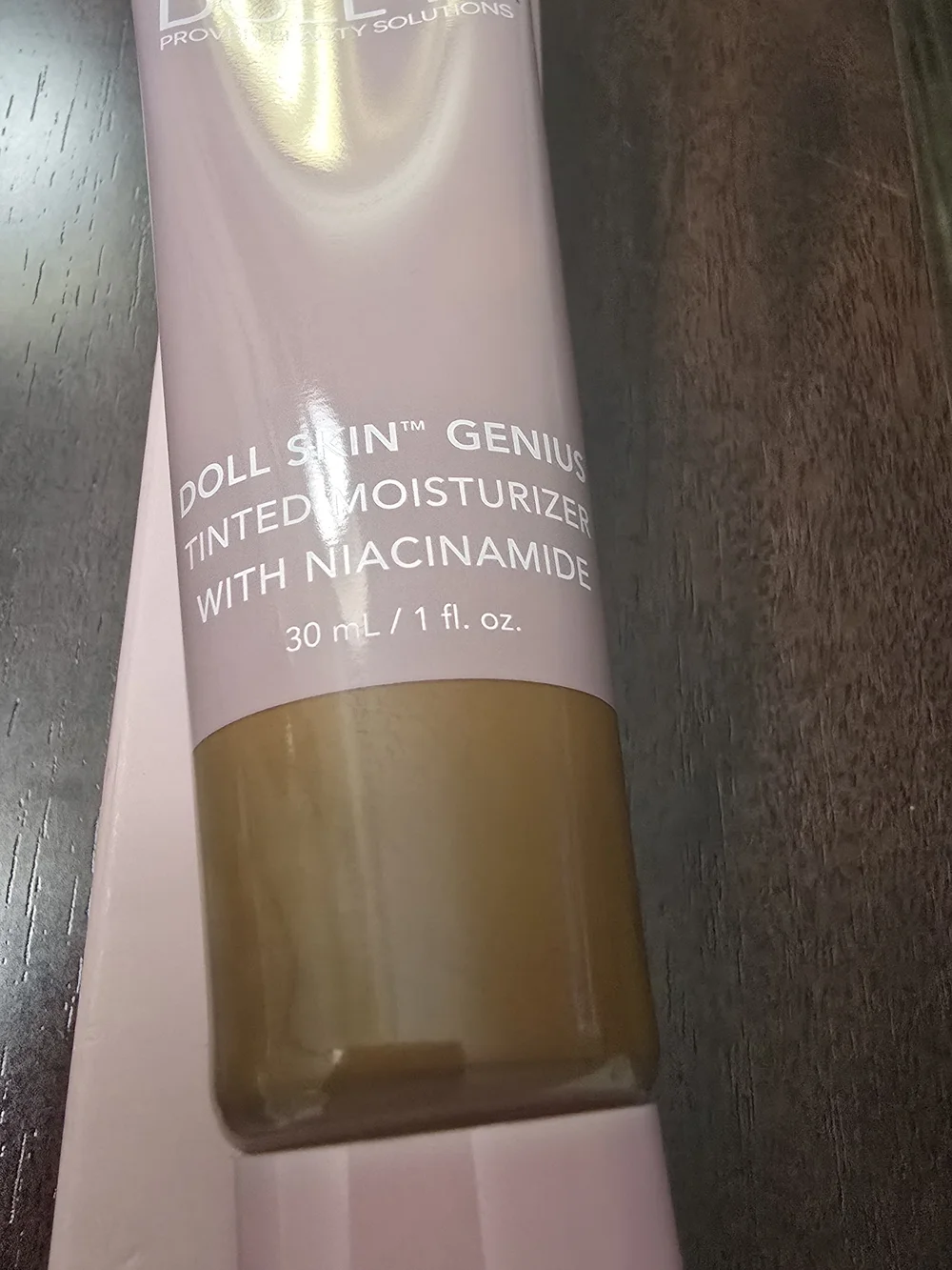 Doll Tinted Moisturizer with Niacinamide – Hydrating Skin Tint In Shade 5.